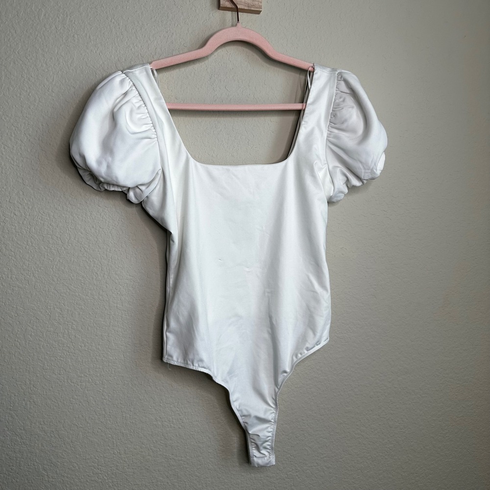 ASTR The Label White Puff Sleeve Square Neck Bodysuit Large Coquette Feminine